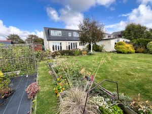 Photo 14- click for photo gallery